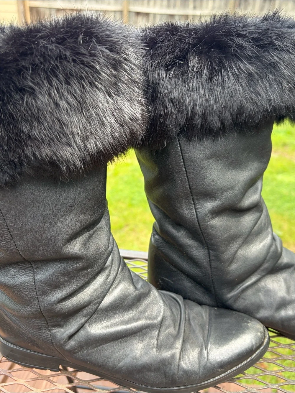 Regency Black Leather Rabbit Fur-Trim Mid-Calf Lined Winter Women's Boots 9.5